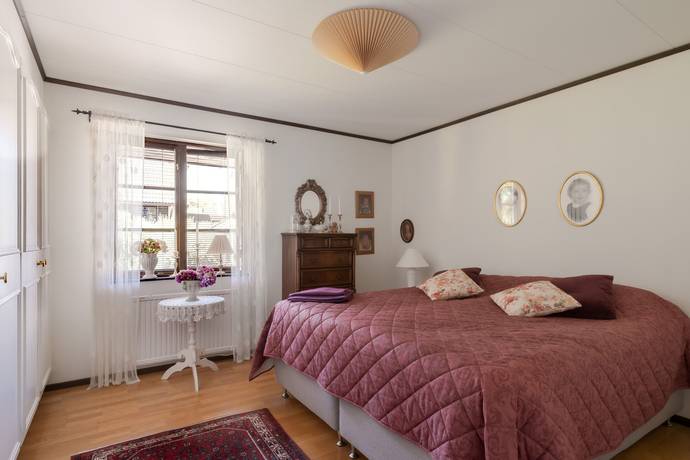 5 rum Villa på Drottningholmsvägen 12 Marieberg Örebro kommun - bild 35