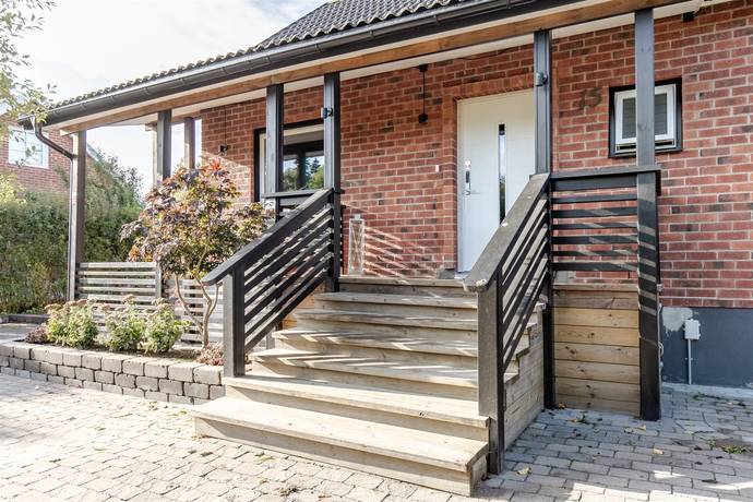 7 rum Villa på Runhällsgatan 15 Enköpings kommun - bild 66