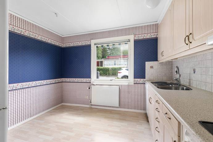 4 rum villa på Körsbärsvägen 7 Södertälje, Södertälje kommun - bild 5