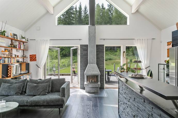 4 rum villa på Smedstorpsvägen 3 Bro - Håbo-tibble, Upplands-Bro kommun - bild 2