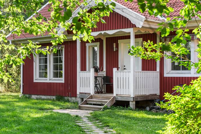 8 rum villa på Österby 6 Hölö, Södertälje kommun - bild 3