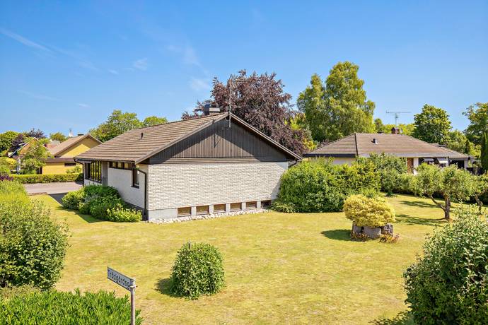 4 rum villa på Trädgårdsgatan 9 Tollarp, Kristianstads kommun - bild 2