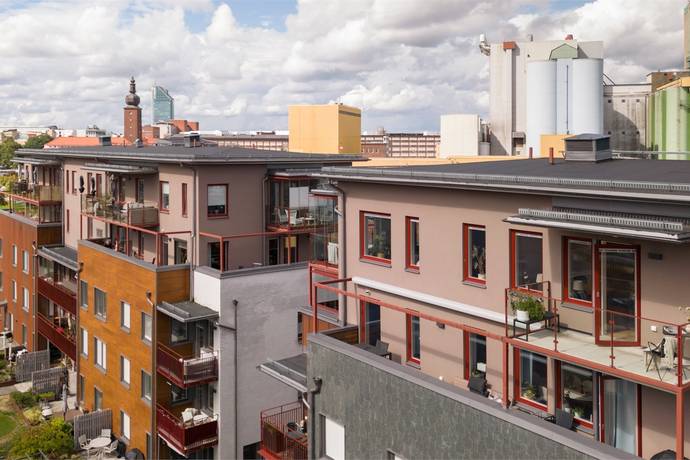 4 rum lägenhet på SJÖMÄRKESGATAN 4C Lillåudden, Västerås kommun - bild 3