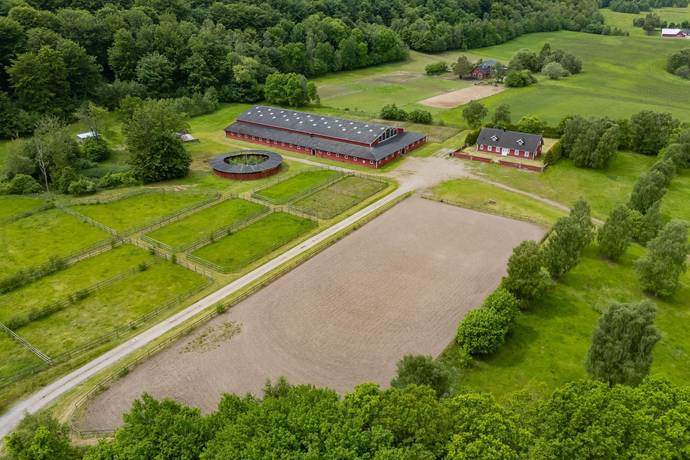 gård utan jordbruk på Svenstorp 2276 Klippan, Klippans kommun - bild 1