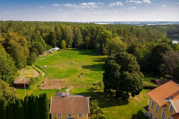 21 rum Gård utan jordbruk på Eriksberg Norrköpings kommun - bild 63