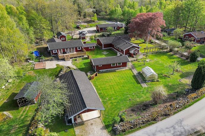 8 rum villa på Svalemålavägen 5 Svalemåla-järnavik-gyön-garnanäs-väby-björstorp- S, Ronneby kommun - bild 2