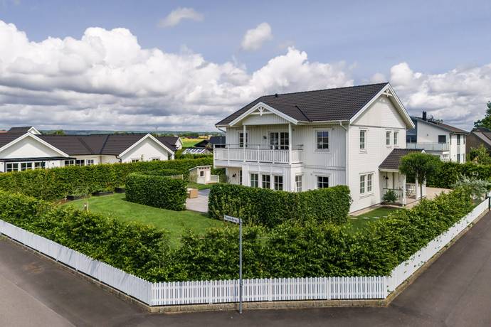 7 rum Villa på Lingonvägen 5 Vejbystrand Ängelholms kommun - bild 2