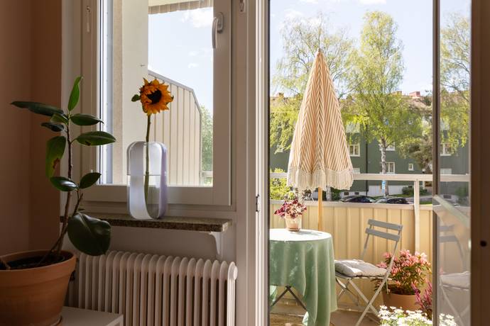 2 rum lägenhet på Årstavägen 99 Årsta, Stockholms kommun - bild 2