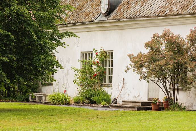 5 rum gård med jordbruk på Bjurbäckens gård 1 Bjurbäcken, Storfors kommun - bild 2