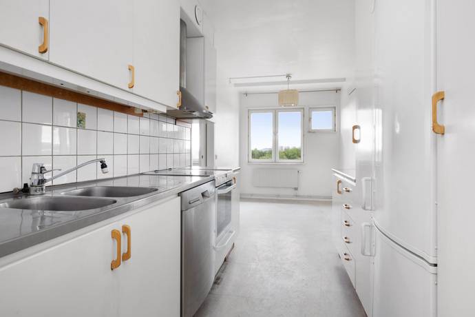 Hallonbergen, Sundbybergs kommun