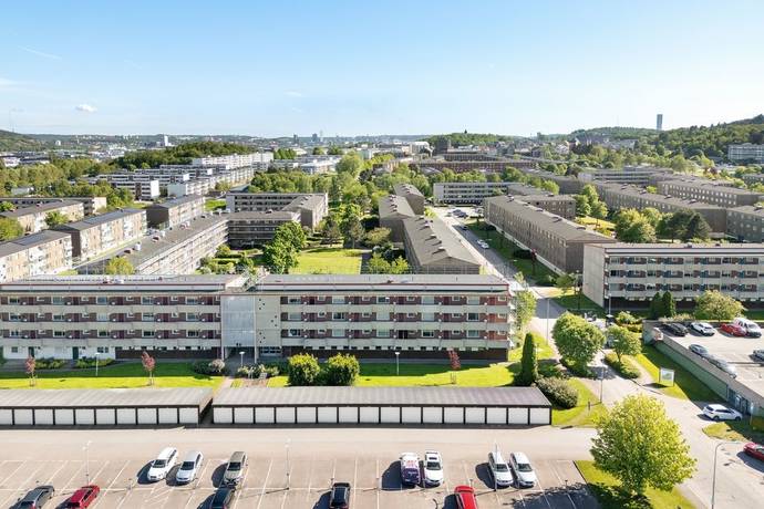 Körkarlens Gata 8, Hisings Backa Backadalen, Göteborgs kommun