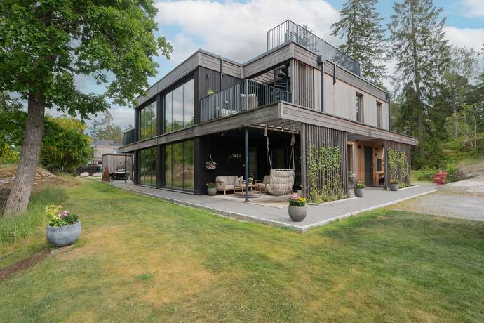 6 rum parhus på Ripvingevägen 20 Strömma, Värmdö kommun - bild 2