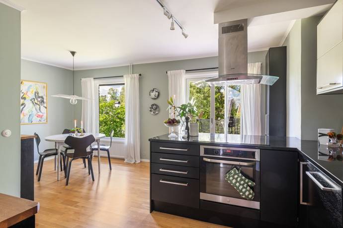 7 rum Villa på Sandstensvägen 17 Ensta Täby kommun - bild 10