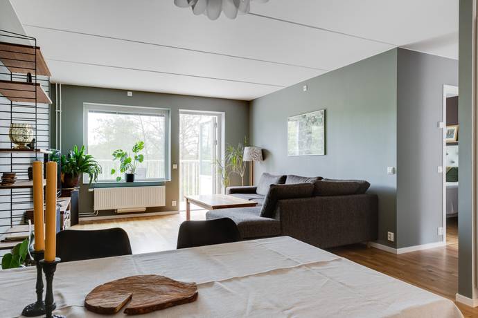 2 rum lägenhet på Skårdalsvägen 11B Bohus, Ale kommun - bild 2