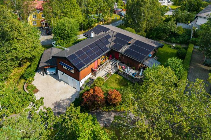 7 rum villa på Åkersbergavägen 9A Tuna/Österskär, Österåkers kommun - bild 5