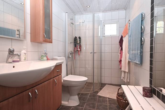 4 rum Vinterbonat fritidshus på Solbergavägen 33 Valdemarsvik Valdemarsviks kommun - bild 7