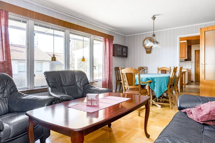 4 rum Villa på Villagatan 7 Hästholmen Ödeshögs kommun - bild 8