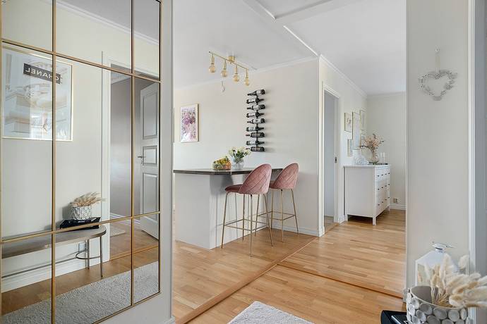 4 rum Lägenhet på Ledgränd 25 Solhaga Örebro kommun - bild 4