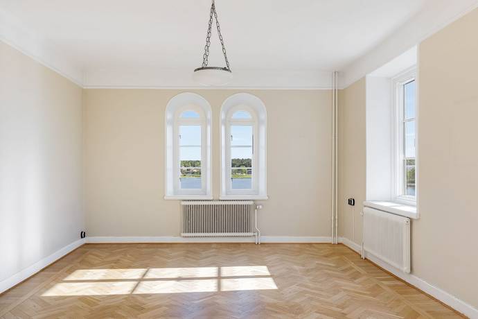 2 rum lägenhet på Klostergatan 22 Centralt, Strängnäs kommun - bild 3