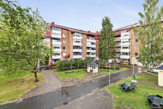 2 rum Lägenhet på Strandplan 9 Centrum Bodens kommun - bild 2