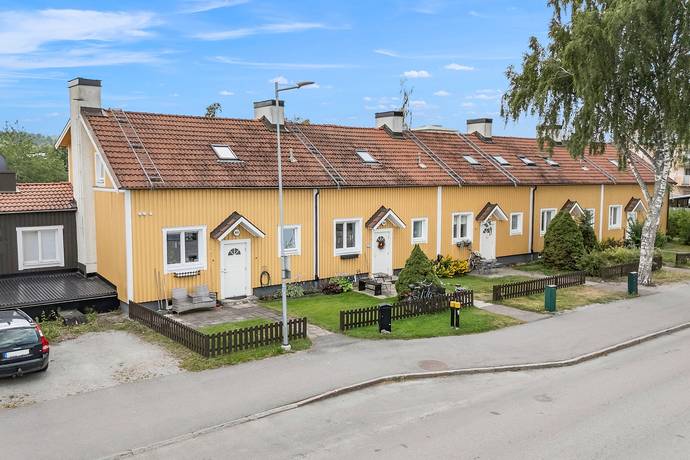 4 rum lägenhet på Kungsörsvägen 8E Sjukhusgärdet, Arboga kommun - bild 1