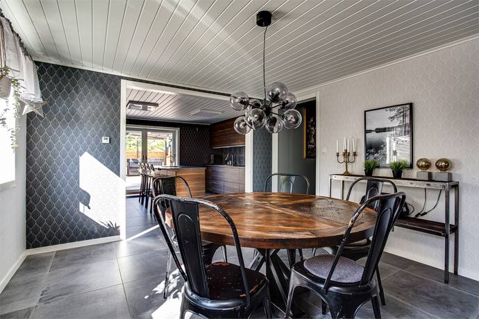 7 rum Villa på Rådjursstigen 10 Kolsva Köpings kommun - bild 7