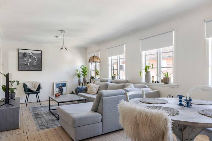 8 rum Radhus på Östertullsgatan 11 Centrum Laholms kommun - bild 42