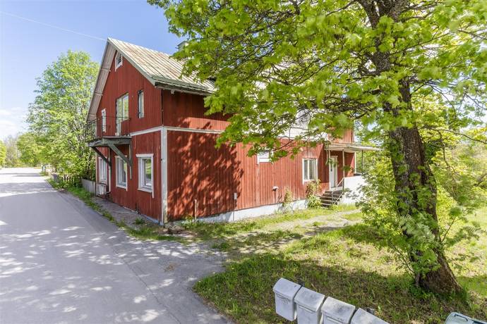 12 rum villa på Gruvfogdevägen 9A-B Grängesberg - Västra, Ludvika kommun - bild 2