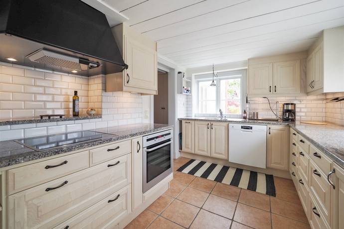 5 rum Villa på Kvarngatan 8A Centralt Strängnäs kommun - bild 8