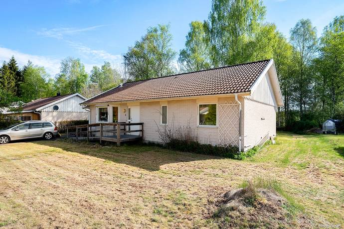 4 rum villa på Trastvägen 4 Rydal, Marks kommun - bild 1