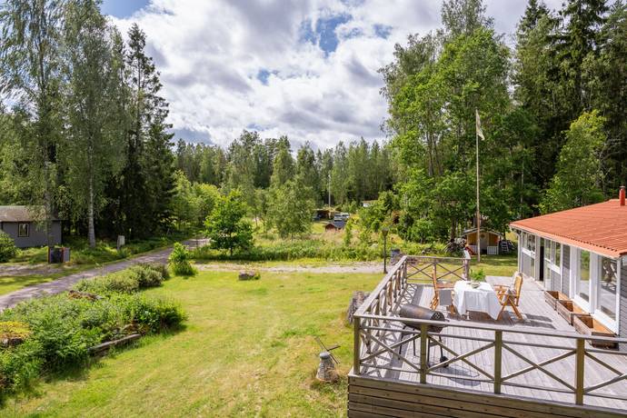 4 rum vinterbonat fritidshus på Andstigen 7 Bränntorp, Finspångs kommun - bild 1