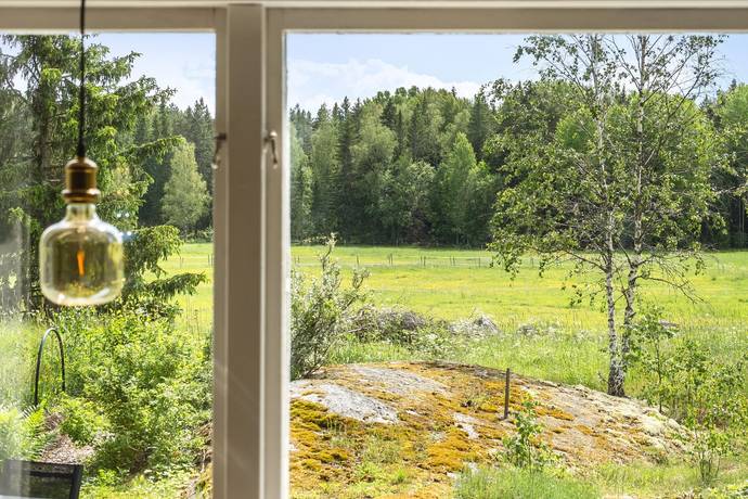 2 rum Vinterbonat fritidshus på Skälby 155 Saladamm Sala kommun - bild 16