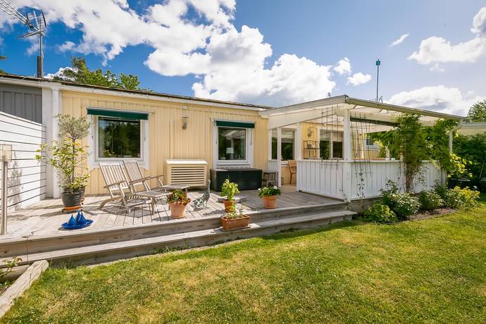 4 rum Par-/kedje-/radhus på Kolstorp 14 Vikbolandet Norrköpings kommun - bild 2