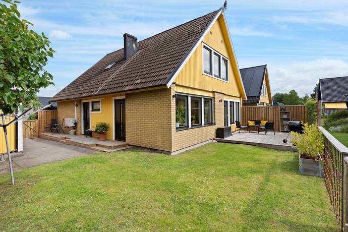 6 rum villa på Rattgatan 126 Mariedal, Vänersborgs kommun - bild 1