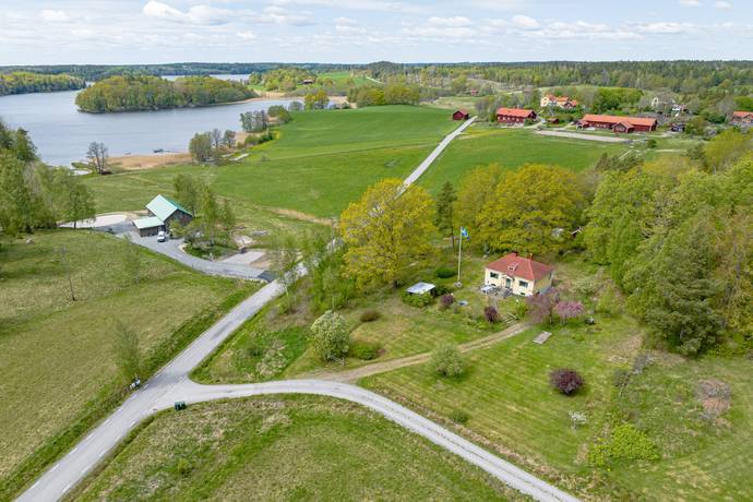 3 rum Vinterbonat fritidshus på Gryts-Ullsta Ekehäll 1 Stjärnhov Gnesta kommun - bild 43