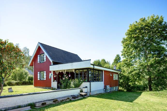 villa på Torp ENETORP 1 Värnamo, Värnamo kommun - bild 1