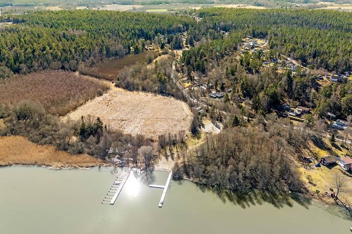 tomt på Härads-Kumla 1:147 Härad, Strängnäs kommun - bild 2