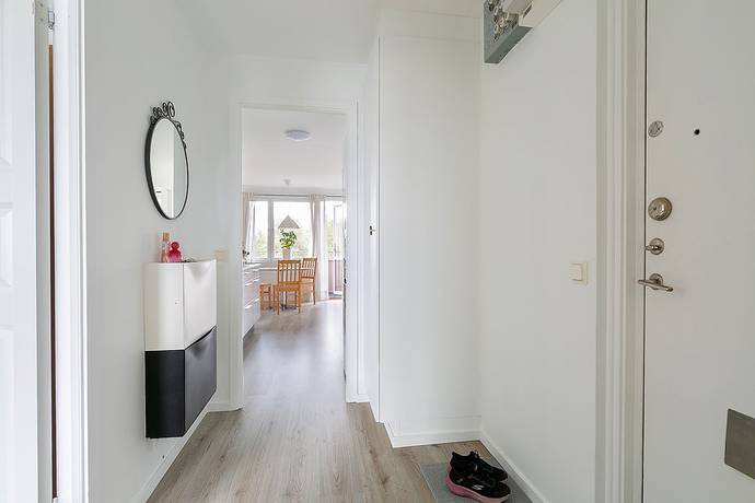 3 rum Lägenhet på Skarpbrunnavägen 59, 5tr Norsborg - Eriksberg Botkyrka kommun - bild 14