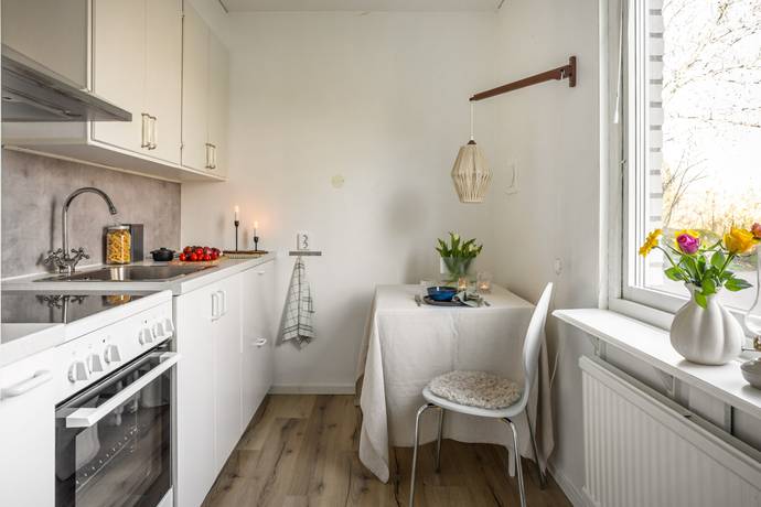 1 rum lägenhet på Herrgårdsvägen 1C Hästö, Karlskrona kommun - bild 2