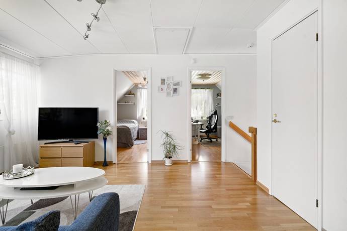 5 rum Villa på Tjädervägen 4B Sjöberg Sollentuna kommun - bild 12