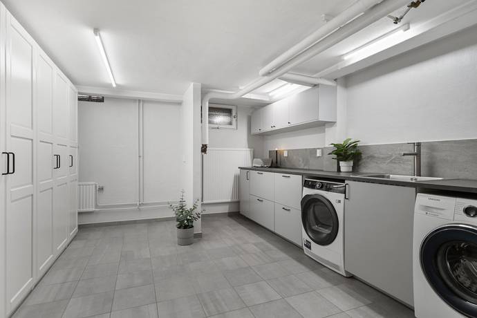 7 rum Kedjehus på Älvkvarnsvägen 163 Spånga Solhem Stockholms kommun - bild 35