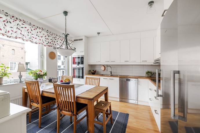 5 rum lägenhet på Rademachergatan 28B Centrum, Eskilstuna kommun - bild 3