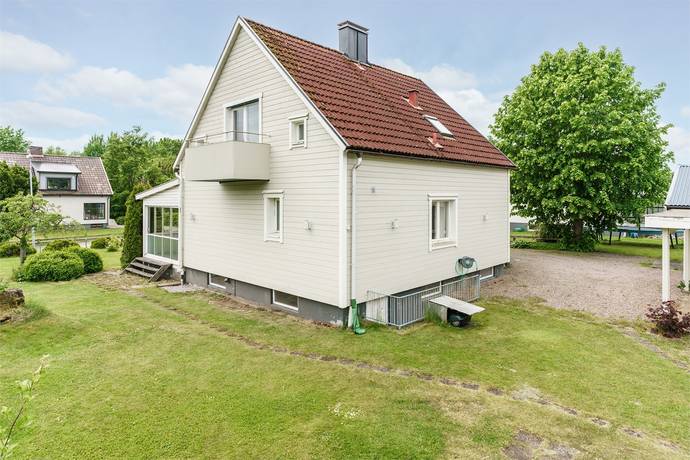 7 rum Villa på Hallarydsvägen 17 Markaryd Markaryds kommun - bild 24