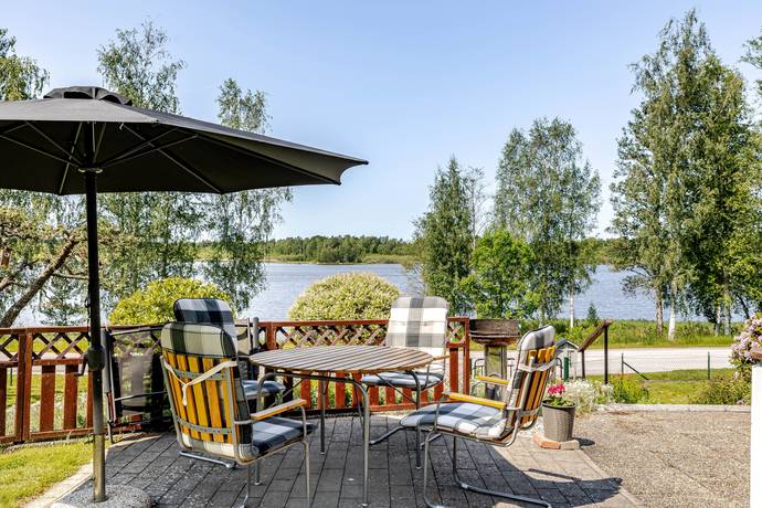 5 rum villa på Karsnäs 160 Södra Vi, Vimmerby kommun - bild 1