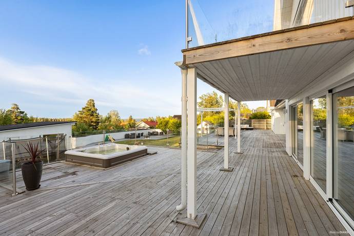 9 rum Villa på Evavägen 20 Hjälmarbaden Örebro kommun - bild 6