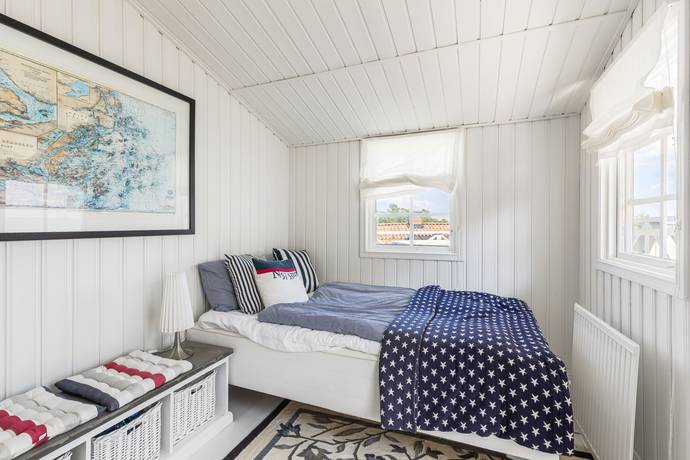 8 rum Villa på Bergsgatan 12 Mariefred Strängnäs kommun - bild 80