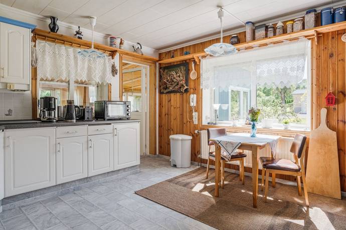 4 rum Villa på Svanhultsvägen 28 Karlsborgs kommun - bild 10
