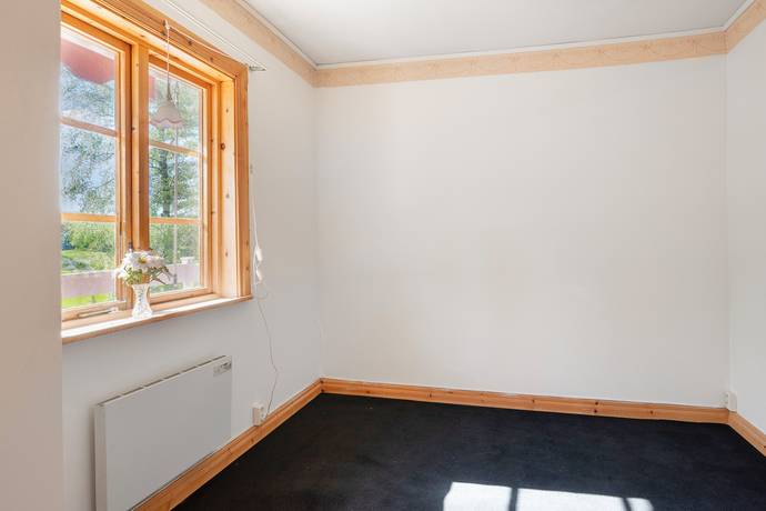 5 rum Vinterbonat fritidshus på Hyltingeö Jälund Stjärnhov Flens kommun - bild 17