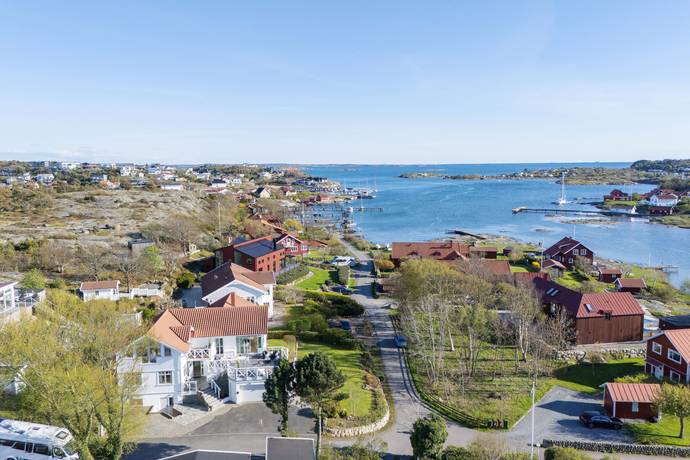 7 rum villa på Grundsundsvägen 15 Torslanda - Hjuvik, Göteborgs kommun - bild 1