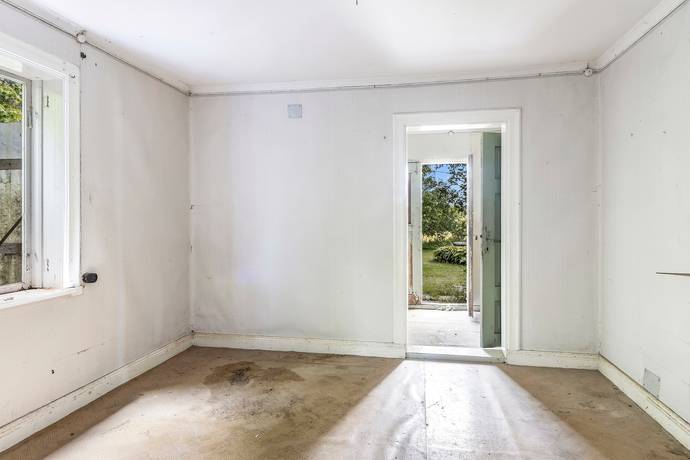 3 rum Villa på Rölö 14 Kolsva Skinnskattebergs kommun - bild 35